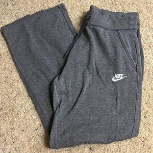 Nike Sweatpants